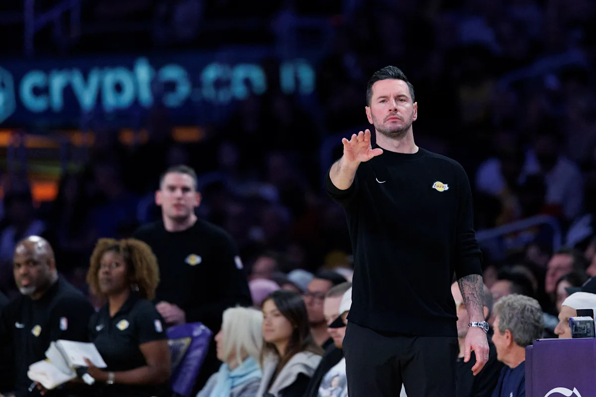 2025 NBA Playoffs: Lakers' Opening Game Defeat Prompts Redick's Organizational Critique 2025 NBA Playoffs: Lakers' Opening Game Defeat Prompts Redick's Organizational Critique