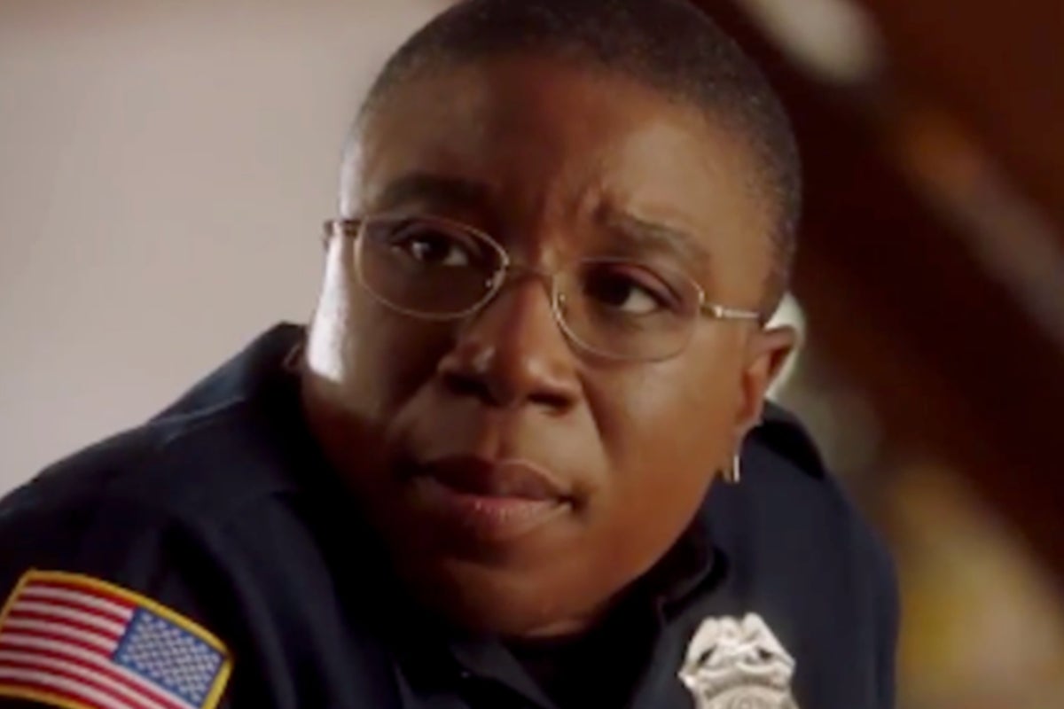 911 Actor Pays Respects After Shocking On-Screen Killing 911 Actor Pays Respects After Shocking On-Screen Killing