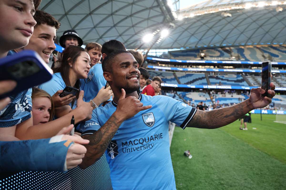 A-League Week In Review: Auckland's Plate Pursuit And The Fight For Sixth A-League Week In Review: Auckland's Plate Pursuit And The Fight For Sixth