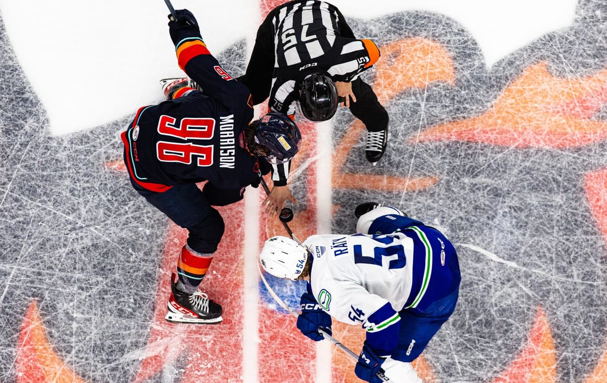 Abbotsford Canucks' Game 3 Preview: Lekkerimäki's Return A Key Factor Abbotsford Canucks' Game 3 Preview: Lekkerimäki's Return A Key Factor