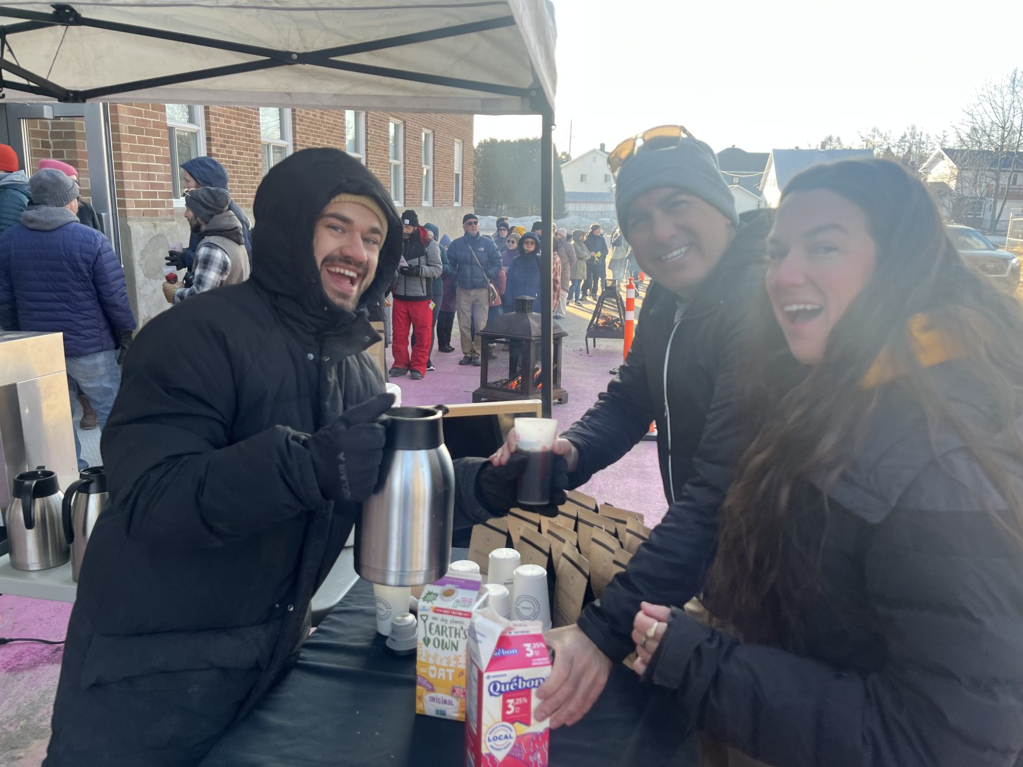 Affluence Record Pour La Prévente Festif! : Défi Du Froid Relevé Affluence Record Pour La Prévente Festif! : Défi Du Froid Relevé