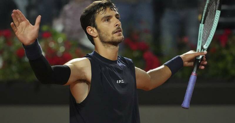 Alcaraz Through To Italian Open Semifinals After Draper Win Alcaraz Through To Italian Open Semifinals After Draper Win