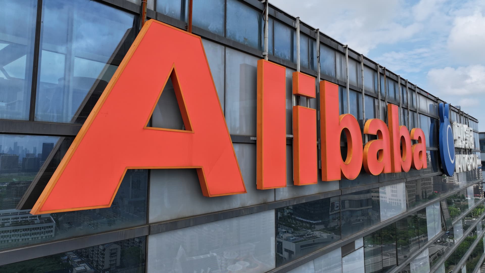 Alibaba Stock Takes A Hit: 5% Pre-Market Drop Follows Weak Earnings Report Alibaba Stock Takes A Hit: 5% Pre-Market Drop Follows Weak Earnings Report