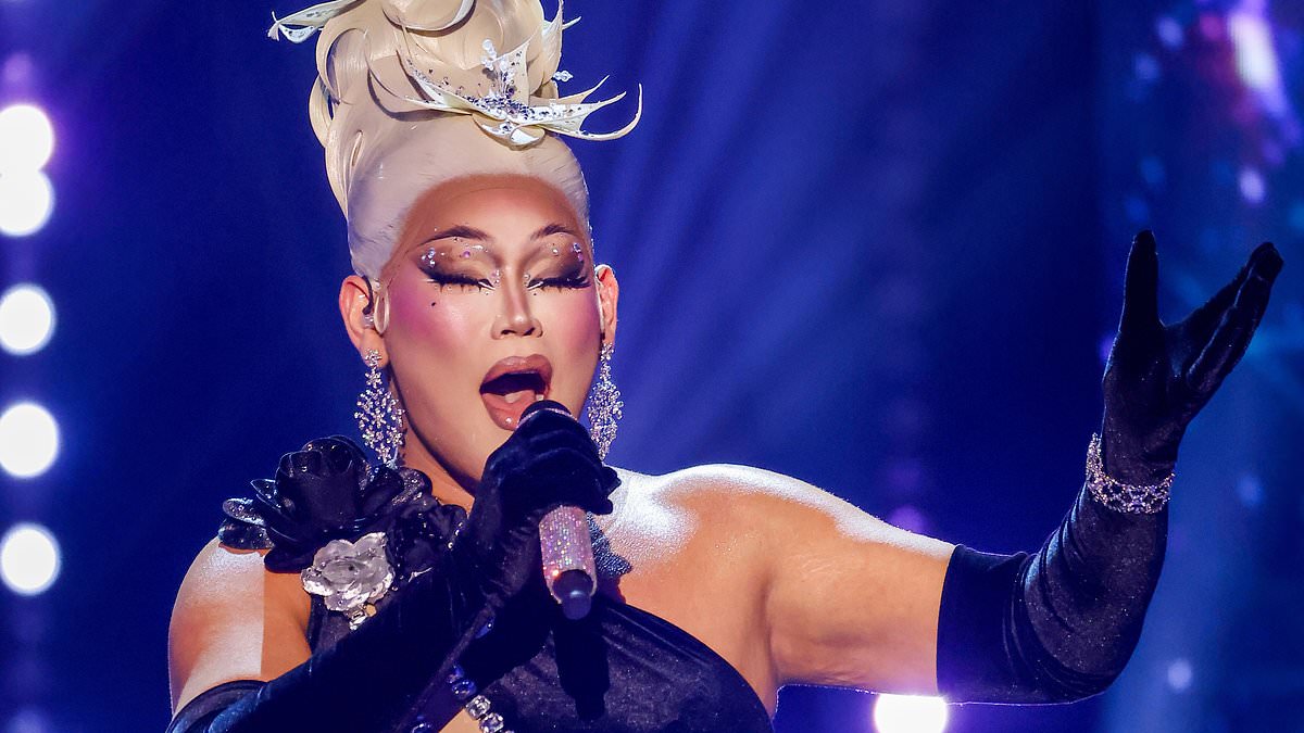 Amanda Holden Faces Backlash After Awkward Exchange With Drag Queen Jasmine Rice On Britain's Got Talent Amanda Holden Faces Backlash After Awkward Exchange With Drag Queen Jasmine Rice On Britain's Got Talent