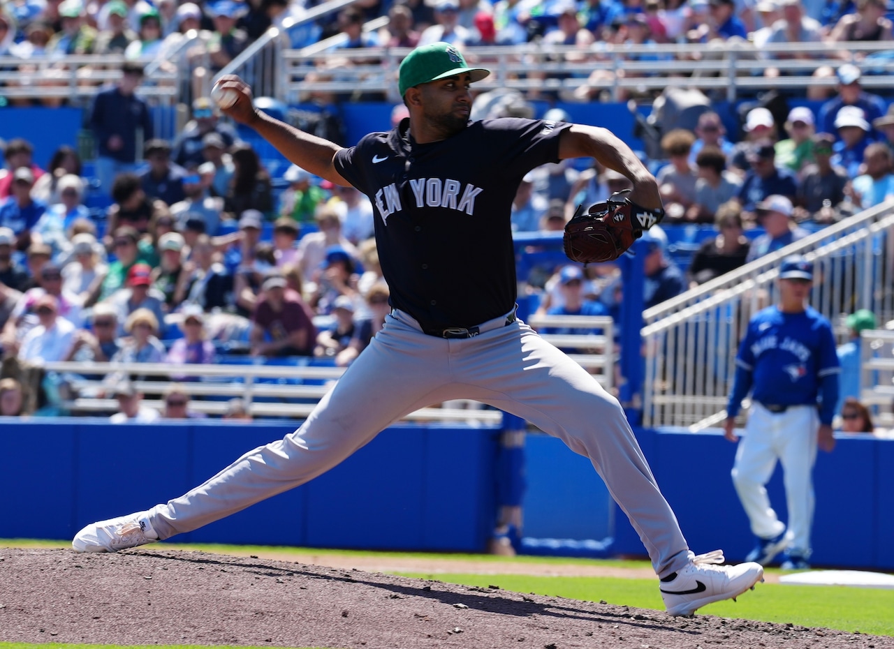 Analyzing The Contenders:  Yankees' Opening Day Bullpen Projections