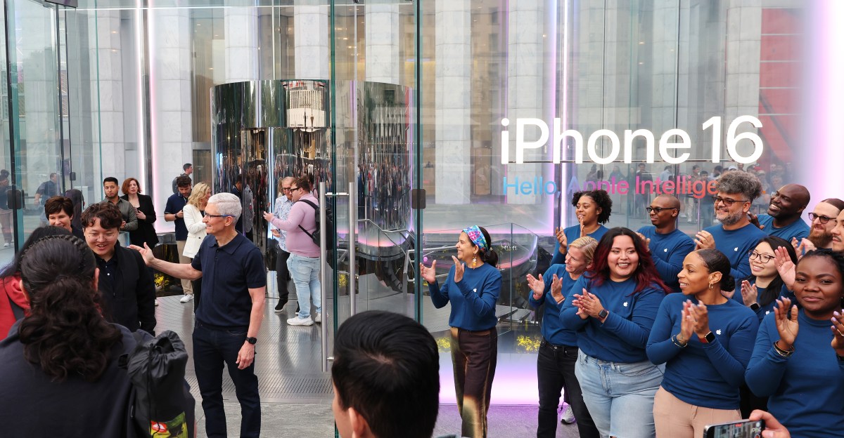 Apple Announces $900 Million Tariff-Related Cost Increase Apple Announces $900 Million Tariff-Related Cost Increase