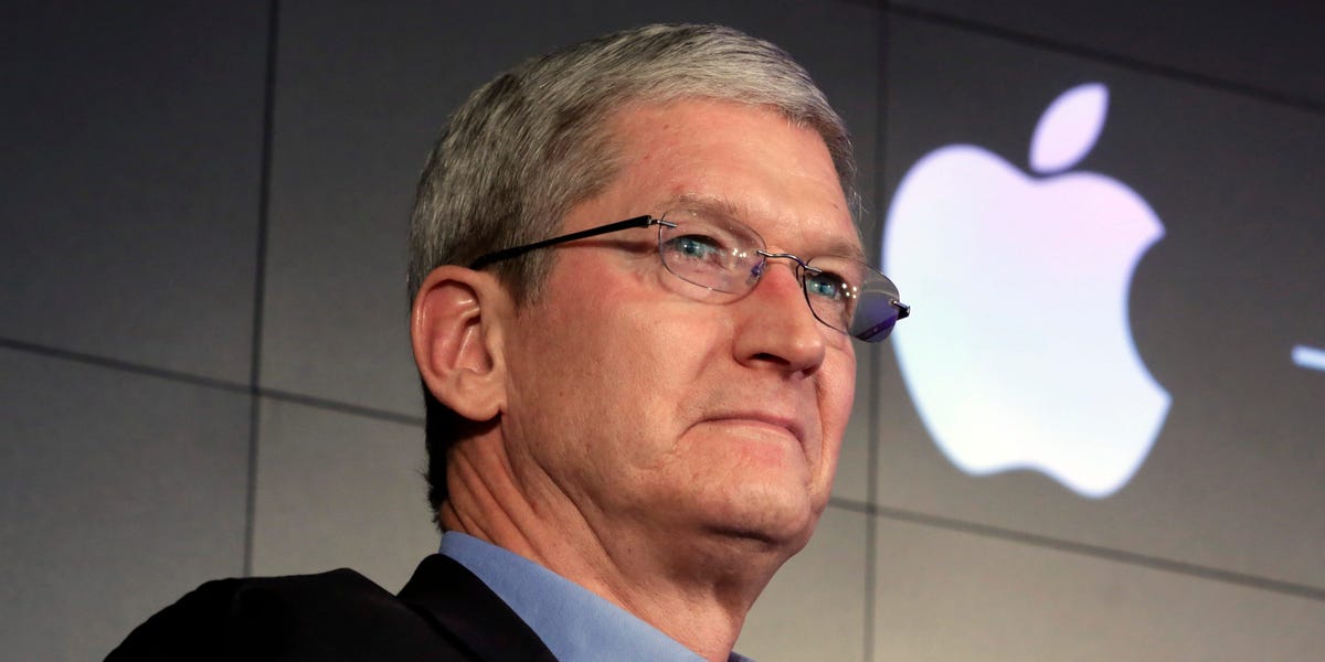 Apple Earnings Surprise: Profit Beats Estimates, But Service Revenue Slowdown Impacts Stock Price Apple Earnings Surprise: Profit Beats Estimates, But Service Revenue Slowdown Impacts Stock Price