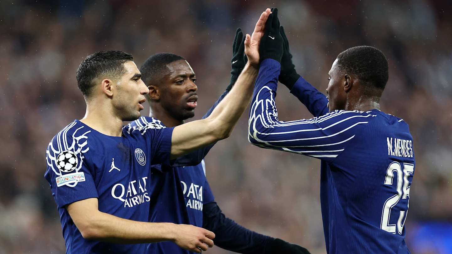 Arsenal's Champions League Hopes Hinge On Stopping PSG Star Arsenal's Champions League Hopes Hinge On Stopping PSG Star