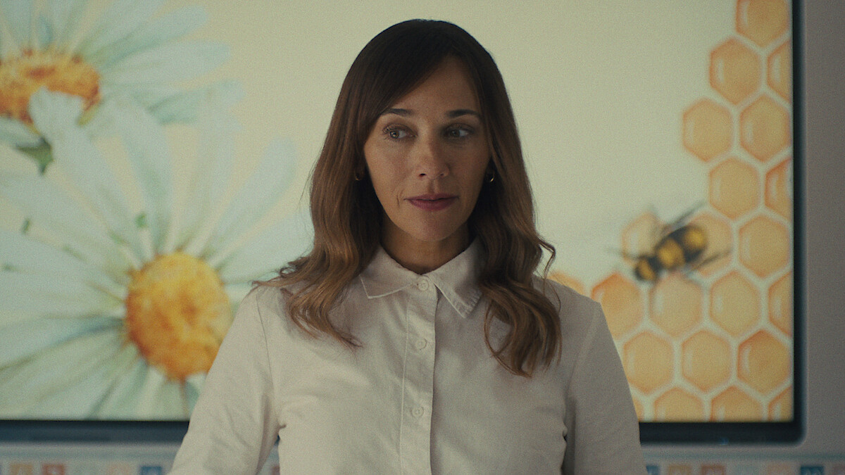 Black Mirror Season 7 Cast: Who's Starring In The New Episodes? Black Mirror Season 7 Cast: Who's Starring In The New Episodes?