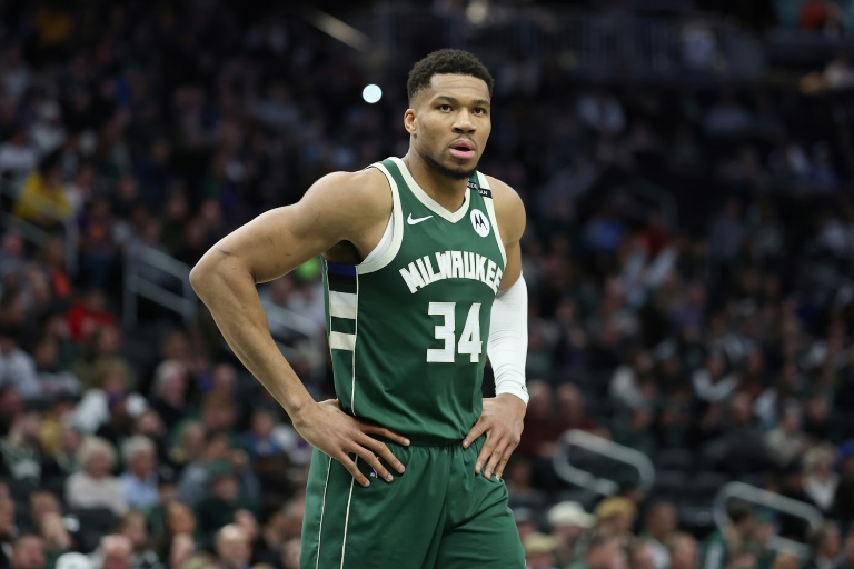 Bucks Secure Playoff Spot: West's Postseason Race Heats Up Bucks Secure Playoff Spot: West's Postseason Race Heats Up