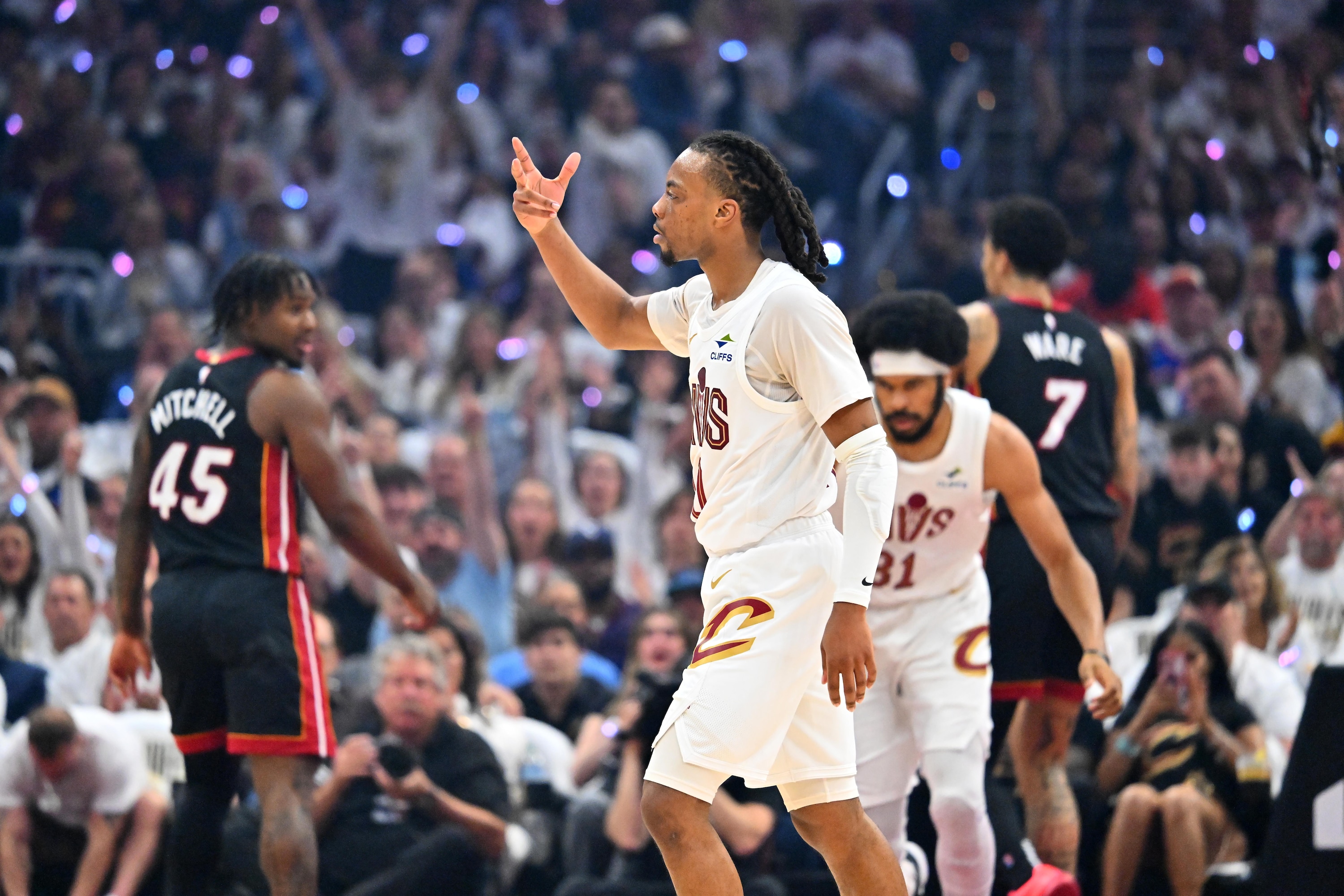 Cavaliers' Playoff Hopes Dented By Darius Garland's Concerning Toe Issue Cavaliers' Playoff Hopes Dented By Darius Garland's Concerning Toe Issue