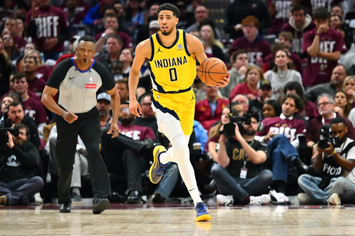 Cavs' Game 2 Collapse: Pacers Steal Win On Haliburton's Last-Second Shot Cavs' Game 2 Collapse: Pacers Steal Win On Haliburton's Last-Second Shot