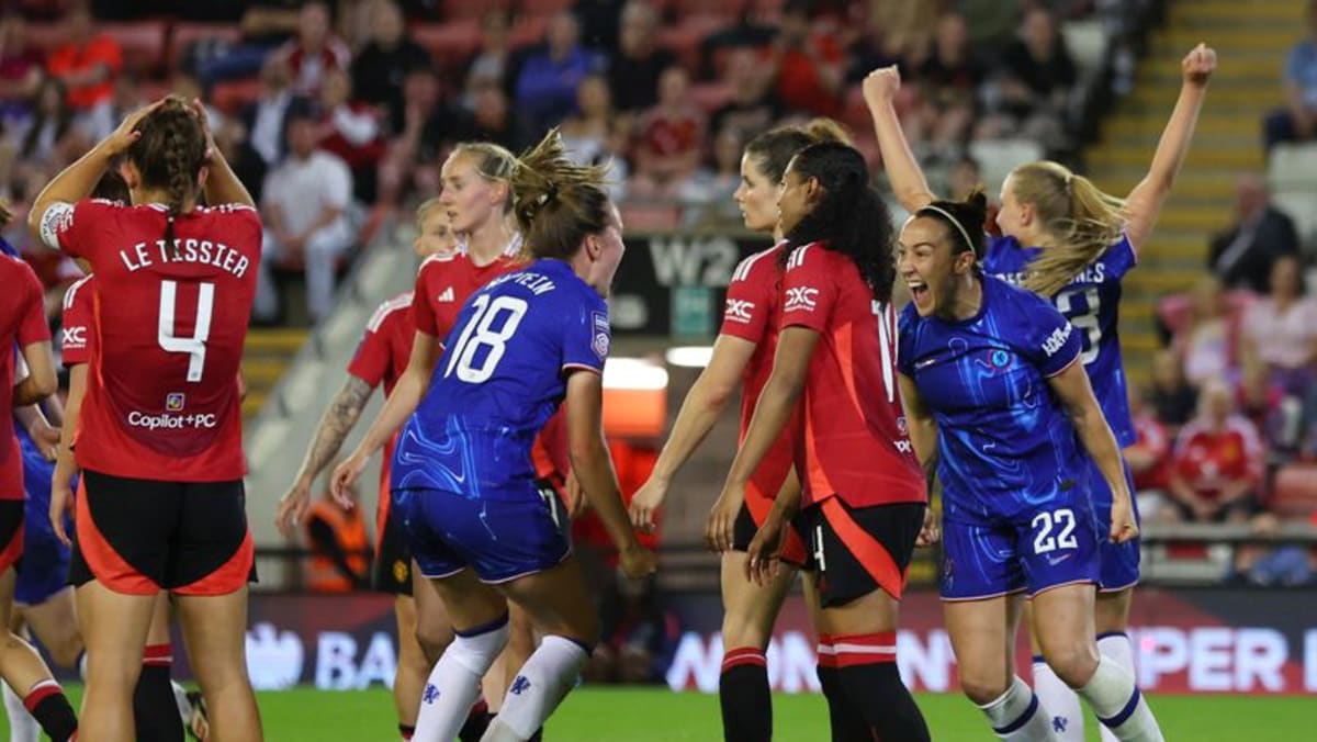 Chelsea Clinches Sixth Consecutive WSL Victory: 1-0 Win Over Man United Chelsea Clinches Sixth Consecutive WSL Victory: 1-0 Win Over Man United