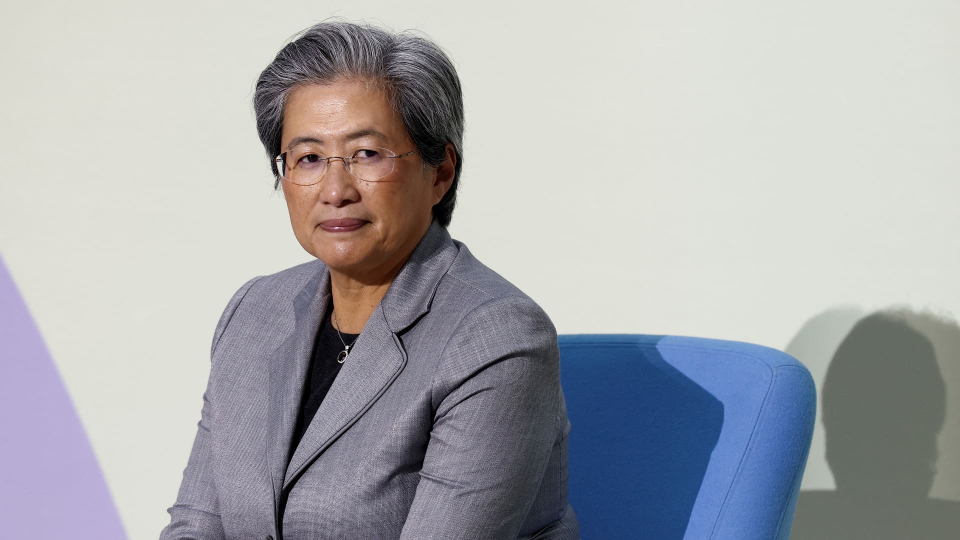 China Chip Restrictions Slash $1.5B From AMD Revenue Despite Strong Earnings China Chip Restrictions Slash $1.5B From AMD Revenue Despite Strong Earnings