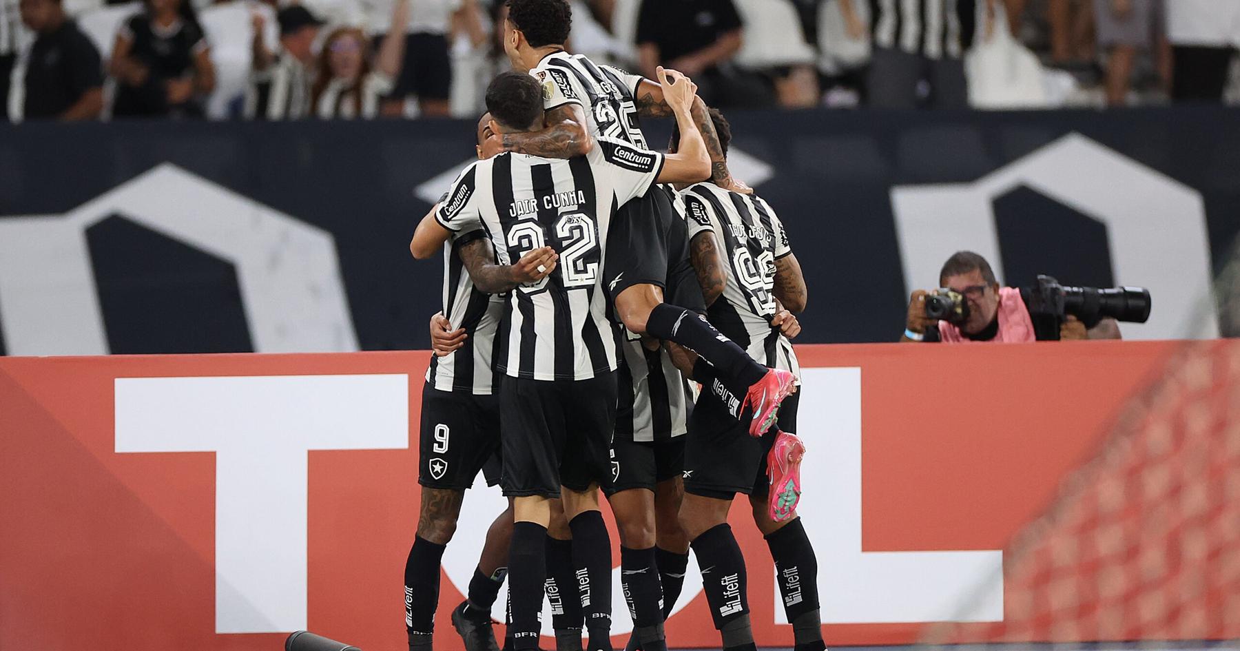 Cinco Partidas Cruciais: O Futuro Do Botafogo Em 2025 Cinco Partidas Cruciais: O Futuro Do Botafogo Em 2025