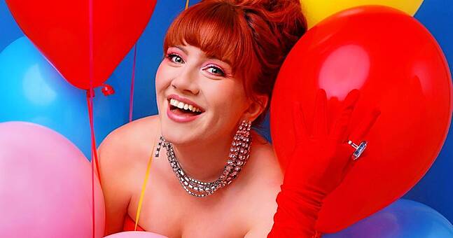 CMAT To Grace Jools Holland Show This Weekend: A Preview CMAT To Grace Jools Holland Show This Weekend: A Preview