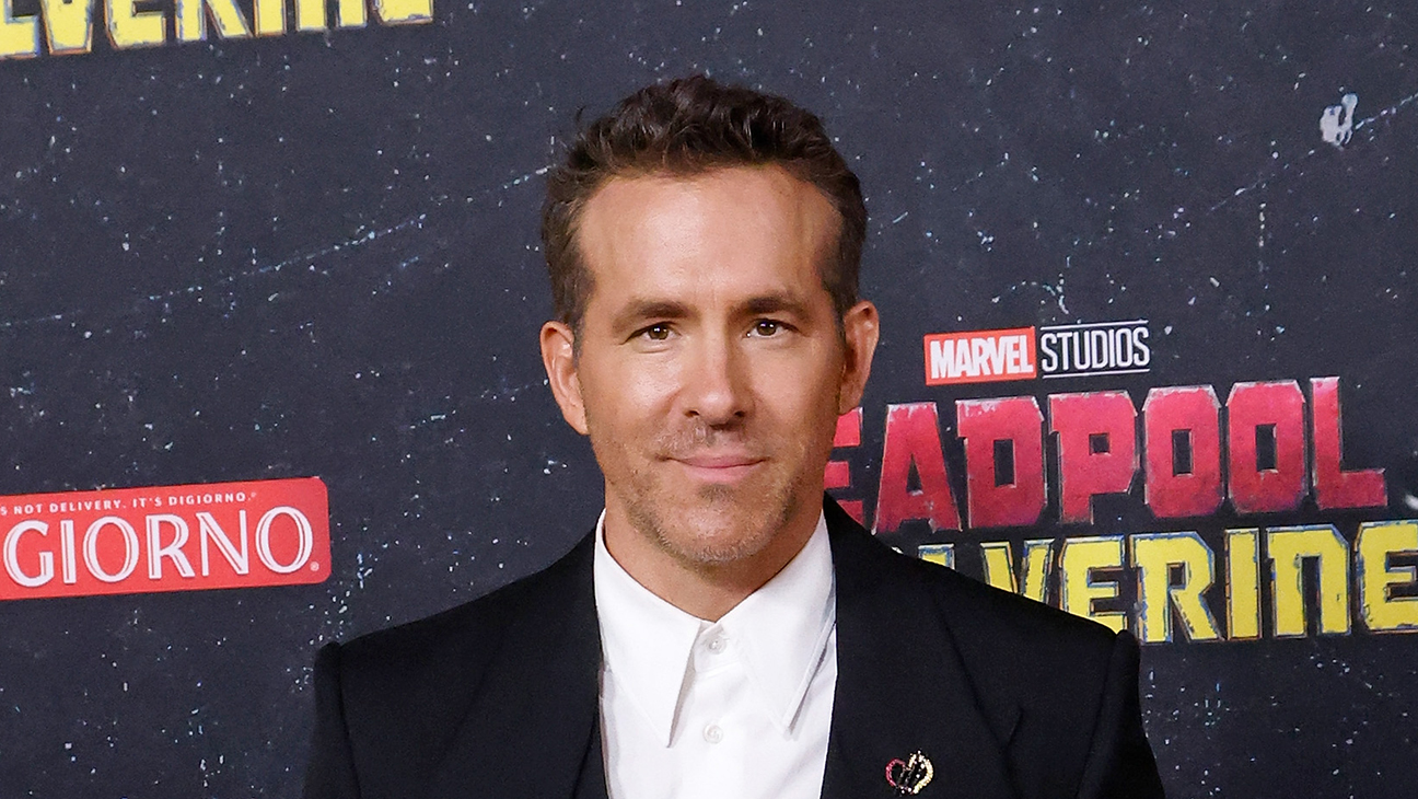Could Ryan Reynolds Bring An R-Rated Star Wars To Life? Could Ryan Reynolds Bring An R-Rated Star Wars To Life?