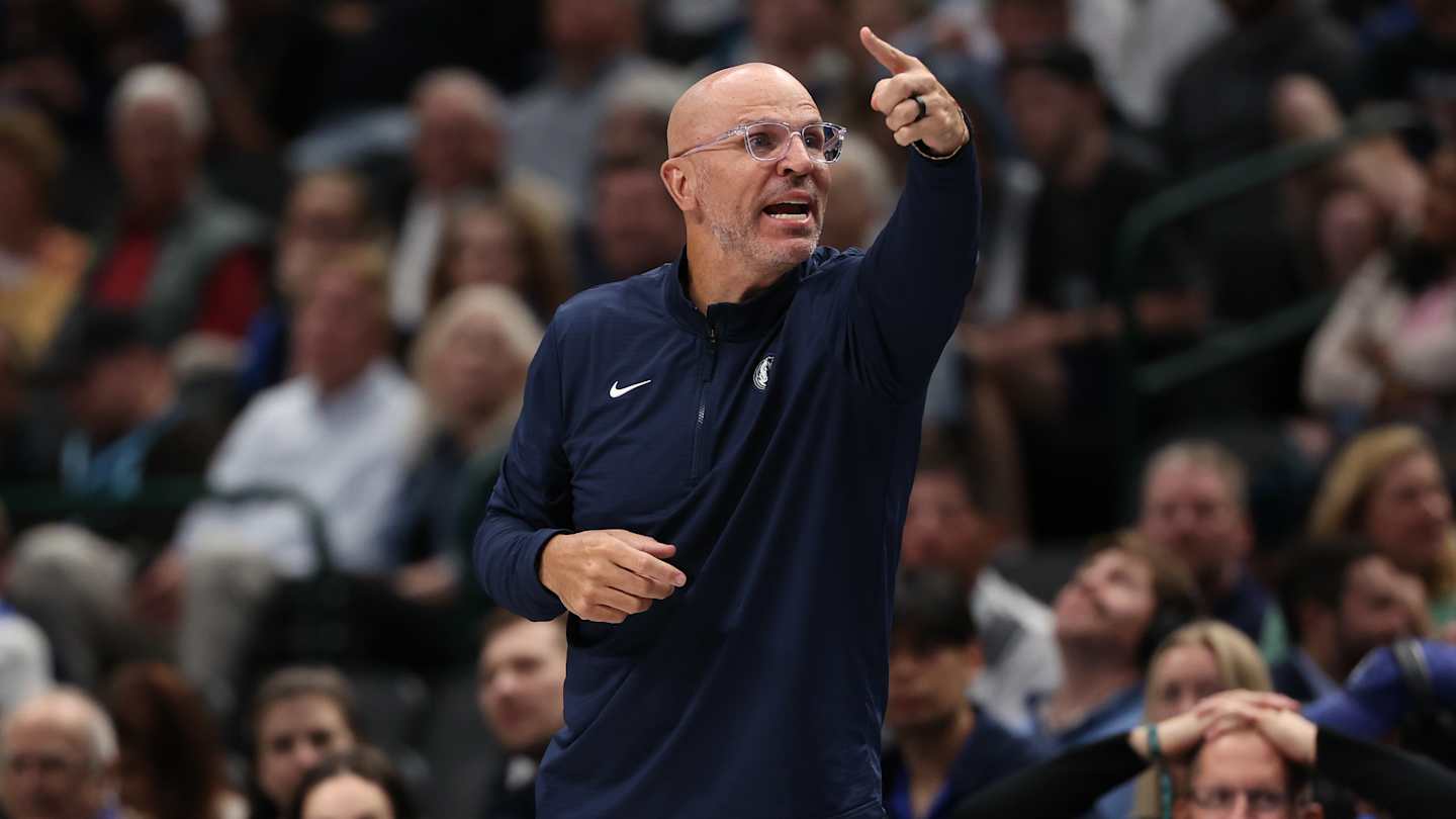 Dallas Mavericks' Unexpected Benching Hints At Roster Overhaul Dallas Mavericks' Unexpected Benching Hints At Roster Overhaul