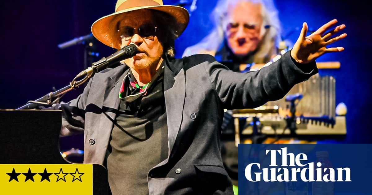 Daryl Hall's 2023 Tour: A Review Of A Pop Icon's Performance Daryl Hall's 2023 Tour: A Review Of A Pop Icon's Performance