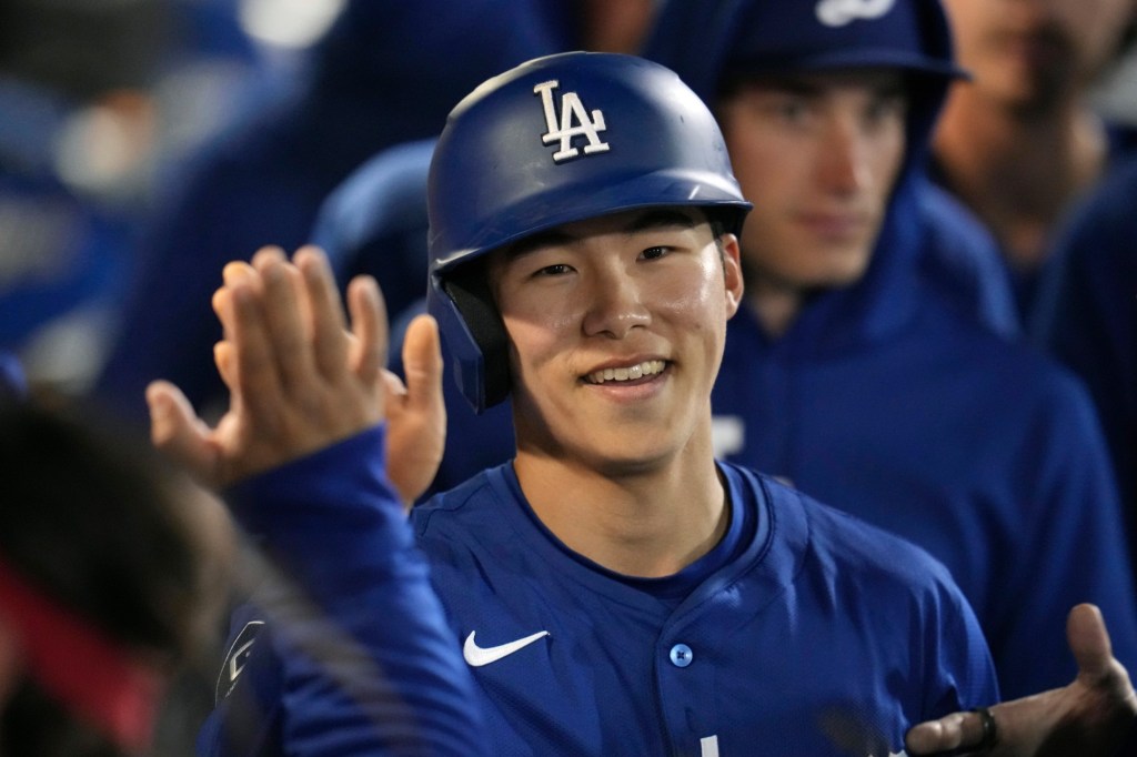 Dodgers Make Roster Changes: Kim Up, Edman Out With Injury