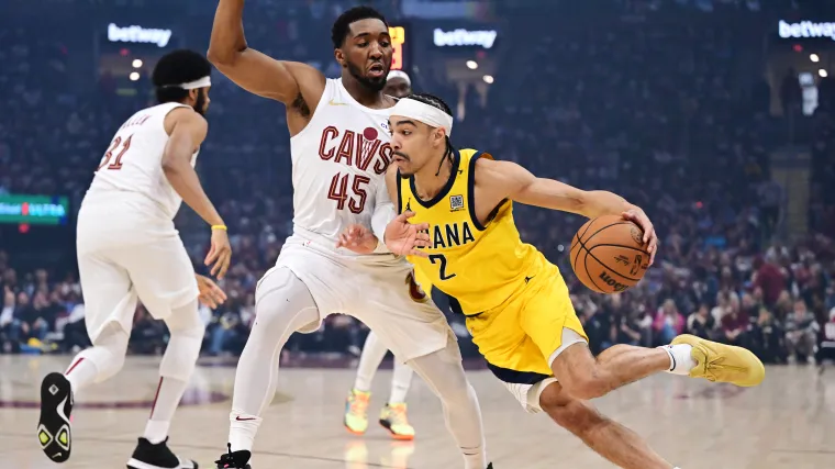 Donovan Mitchell Sets New NBA Playoff Game 1 Scoring Standard, Eclipse Jordan Donovan Mitchell Sets New NBA Playoff Game 1 Scoring Standard, Eclipse Jordan