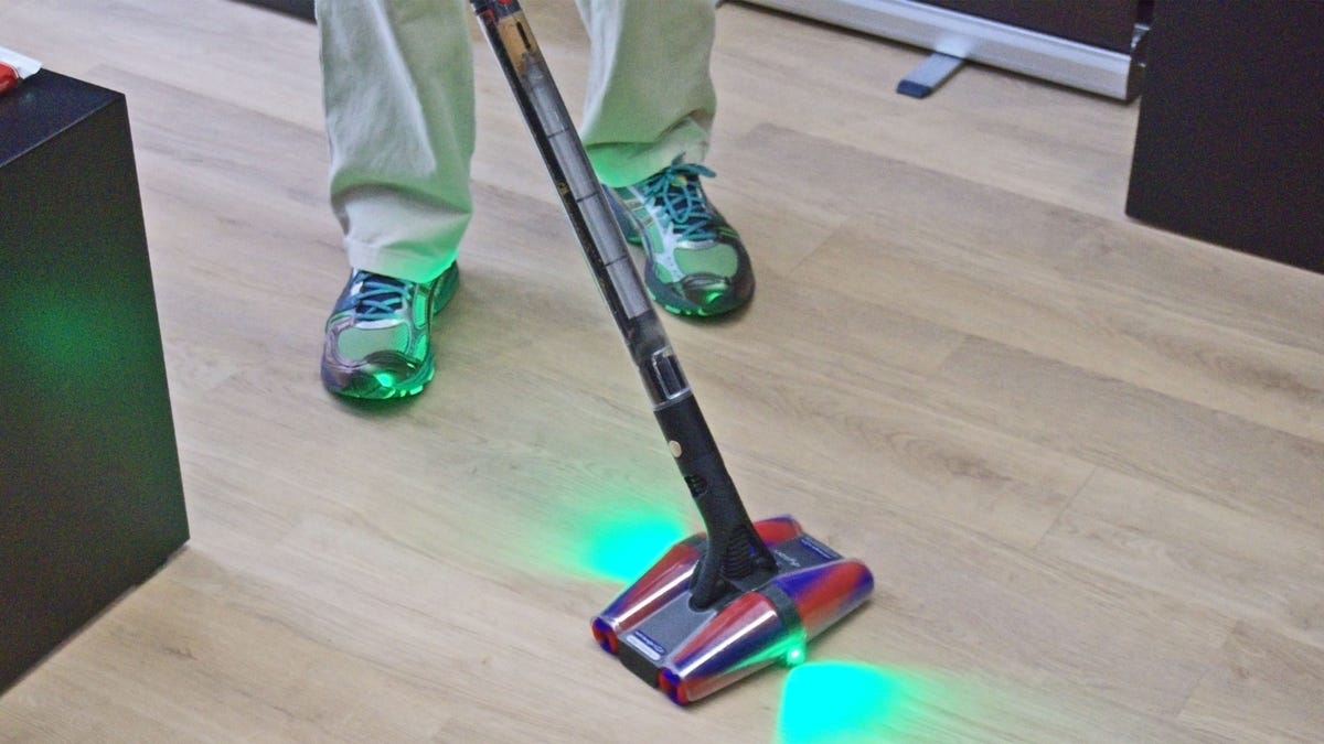 Dyson PencilVac: Thin Design, Powerful Suction – A Complete Review Dyson PencilVac: Thin Design, Powerful Suction – A Complete Review