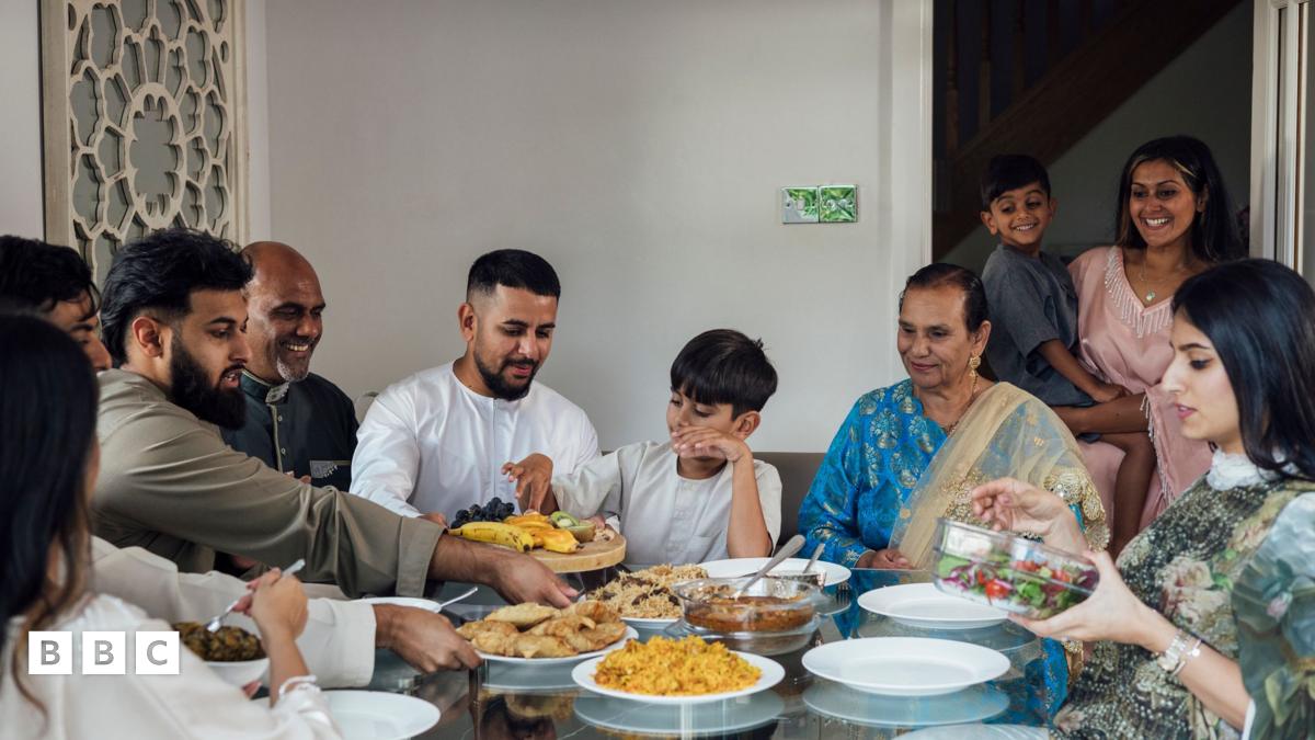 Eid Al-Fitr 2025: Meaning, Observances, And Festive Recipes Eid Al-Fitr 2025: Meaning, Observances, And Festive Recipes