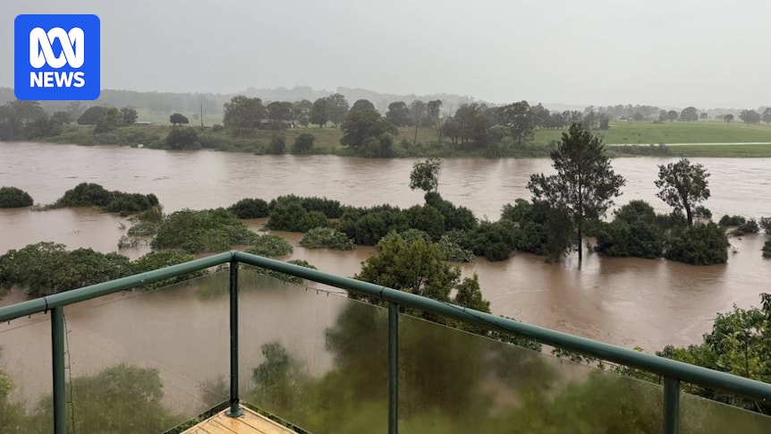 Evacuation Orders & Flood Warnings Escalate In NSW Due To Persistent Rainfall Evacuation Orders & Flood Warnings Escalate In NSW Due To Persistent Rainfall