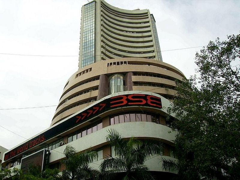 Financial Markets React To Escalating India-Pakistan Tensions Financial Markets React To Escalating India-Pakistan Tensions