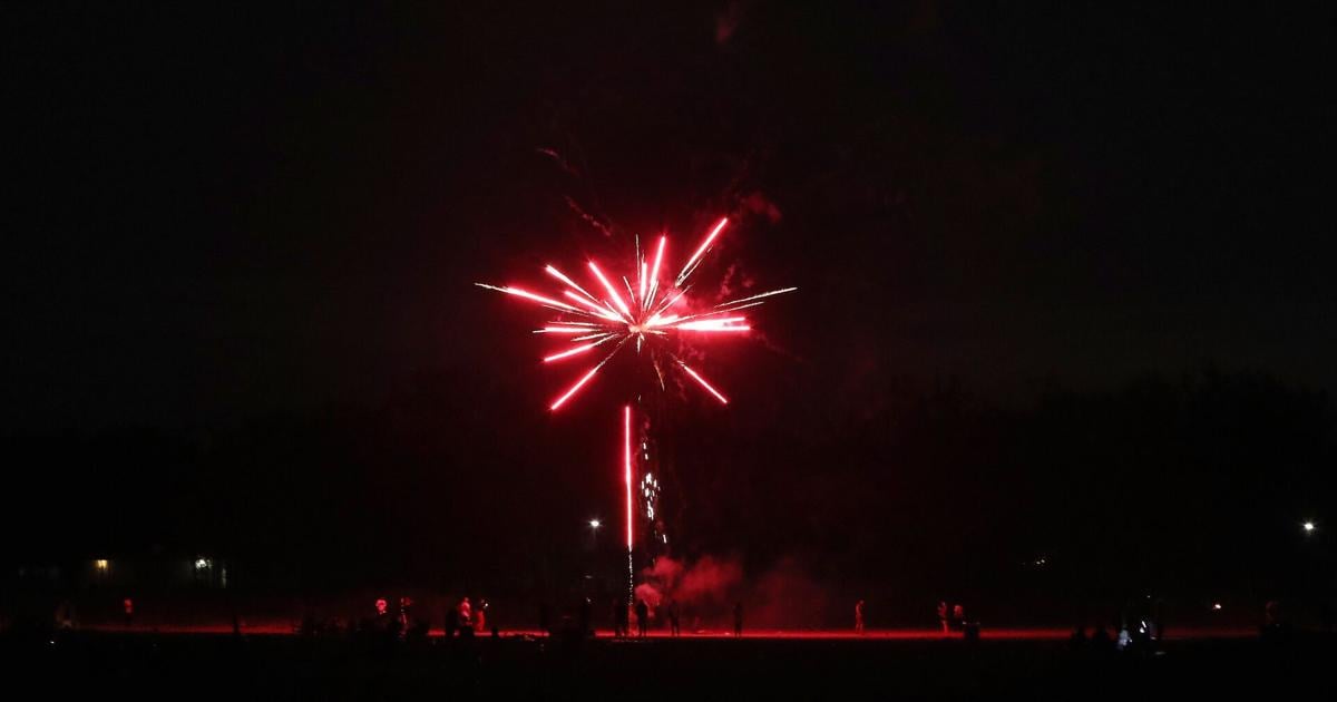 Find Victoria Day Fireworks Near You: Toronto And GTA Viewing Locations Find Victoria Day Fireworks Near You: Toronto And GTA Viewing Locations