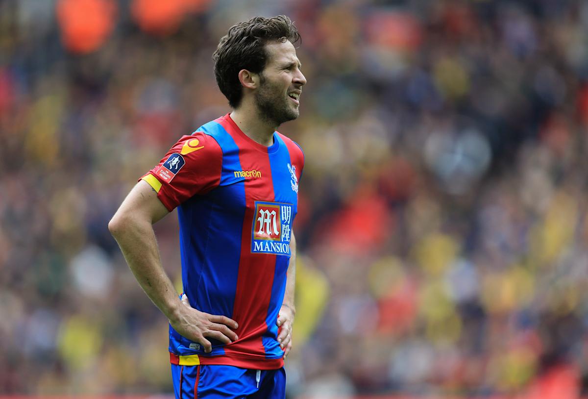 Focused Under Pressure: Yohan Cabaye Reflects On Alan Pardew's Management Style Focused Under Pressure: Yohan Cabaye Reflects On Alan Pardew's Management Style