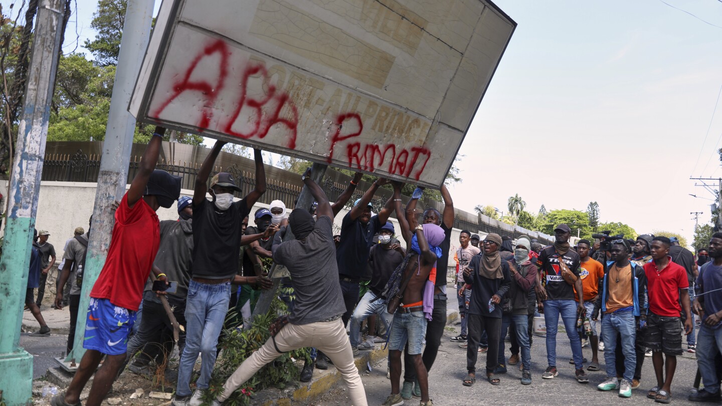 Gang Violence Fuels Massive Protests, Gunfire In Haiti Gang Violence Fuels Massive Protests, Gunfire In Haiti