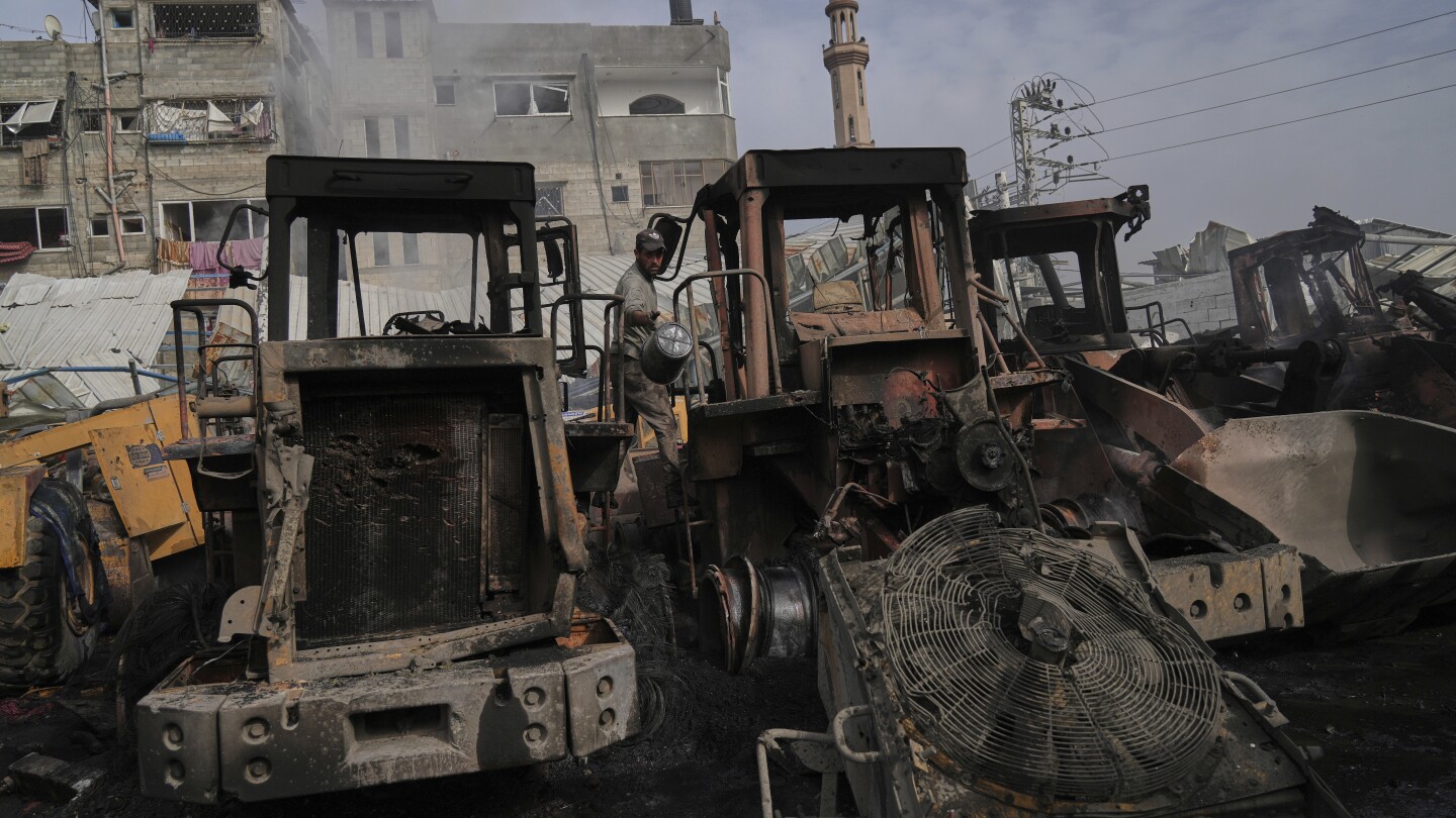 Gaza Death Toll Rises To 17 After Israeli Strikes Destroy Heavy Equipment