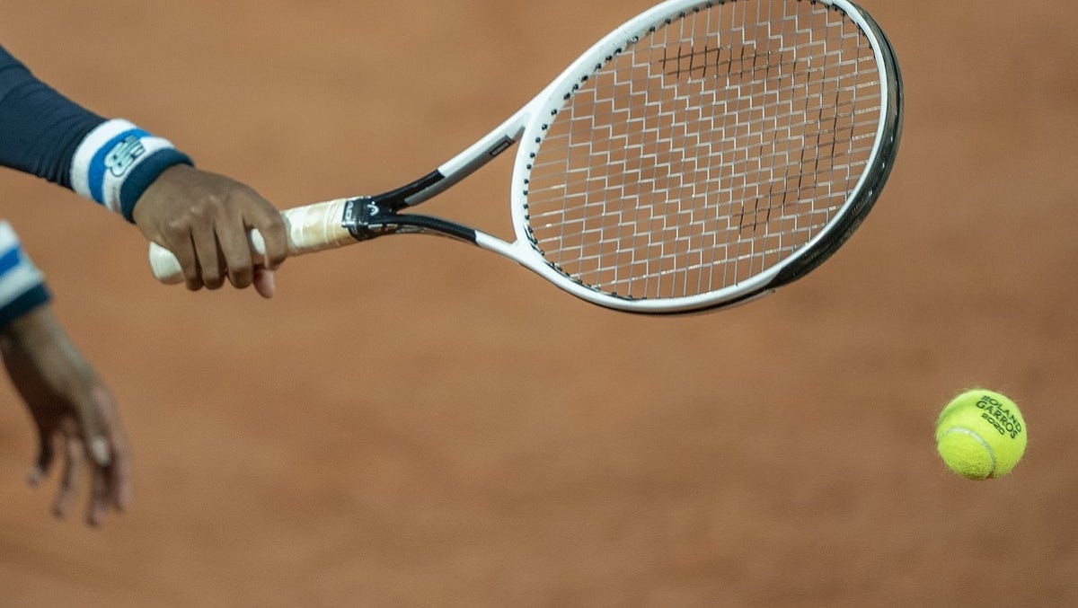 How To Watch Juan Manuel Cerundolo Vs. Felix Auger-Aliassime At The 2025 Mutua Madrid Open How To Watch Juan Manuel Cerundolo Vs. Felix Auger-Aliassime At The 2025 Mutua Madrid Open
