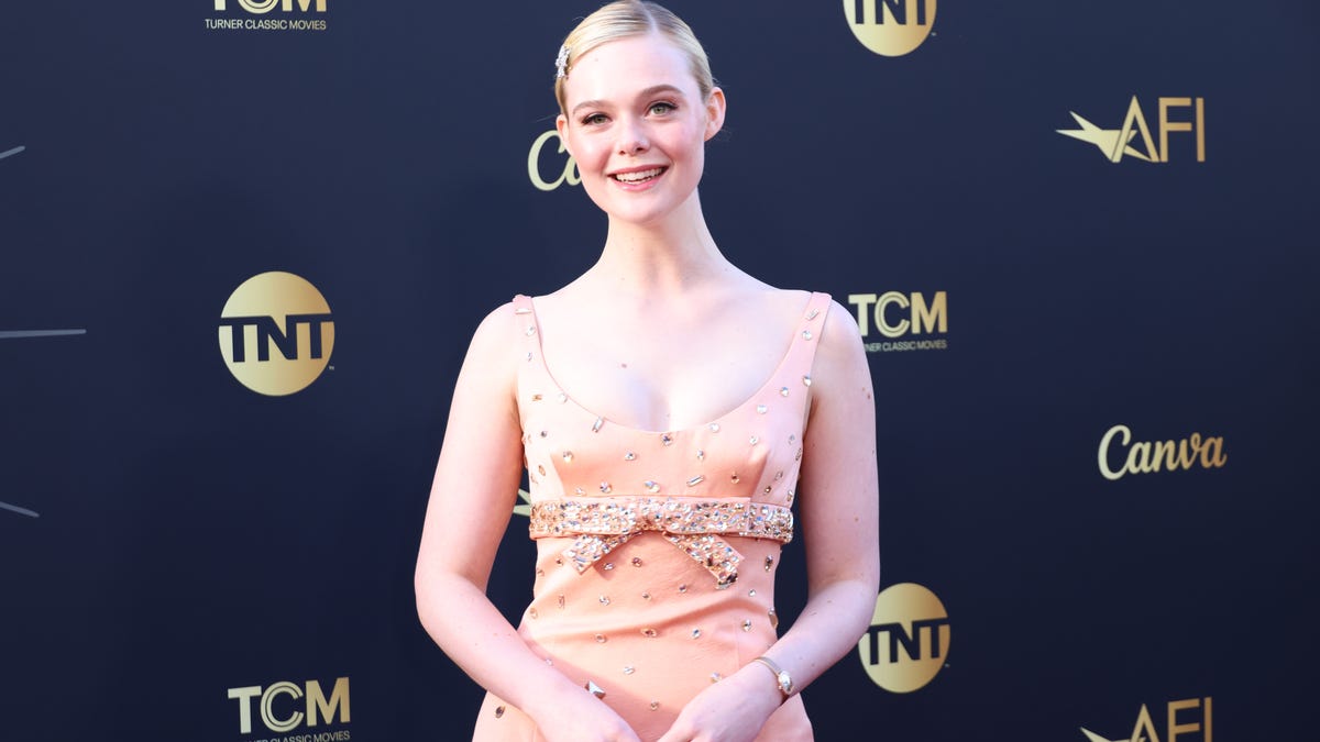 'Hunger Games: Sunrise On The Reaping' Cast Announced: Elle Fanning And Others 'Hunger Games: Sunrise On The Reaping' Cast Announced: Elle Fanning And Others