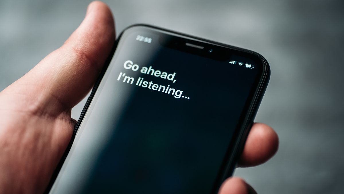 IPhone Dictation Glitch: Autocorrecting 