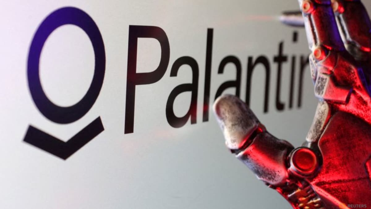 Increased AI Demand Boosts Palantir's Revenue Outlook, Yet Stock Stagnant Increased AI Demand Boosts Palantir's Revenue Outlook, Yet Stock Stagnant