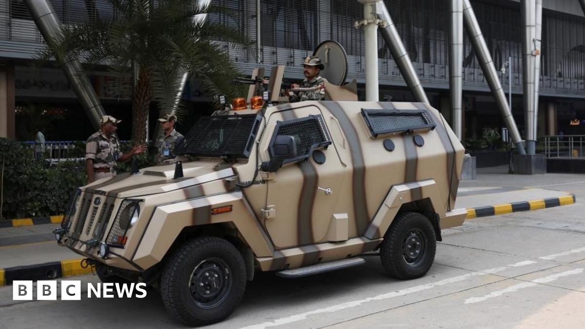 India-Pakistan Tensions Soar: Mutual Accusations Of Military Escalation India-Pakistan Tensions Soar: Mutual Accusations Of Military Escalation