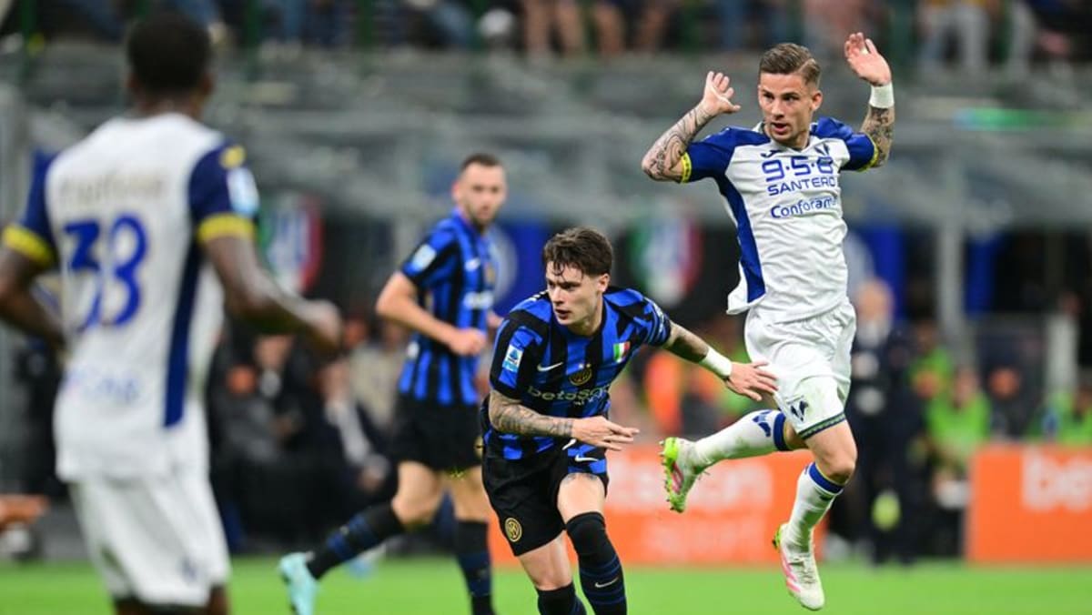Inter Milan Edges Verona 1-0, Keeping Pace With Napoli Inter Milan Edges Verona 1-0, Keeping Pace With Napoli