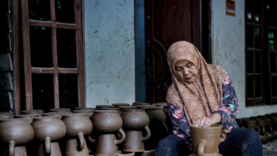 Joint Investment In Amartha: Swedfund, Finnfund, BIO, And IFC Boost Rural Indonesian Women's Finances Joint Investment In Amartha: Swedfund, Finnfund, BIO, And IFC Boost Rural Indonesian Women's Finances