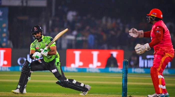 Lahore Qalandars Face Unbeaten Manchester United: A Crucial Clash Lahore Qalandars Face Unbeaten Manchester United: A Crucial Clash