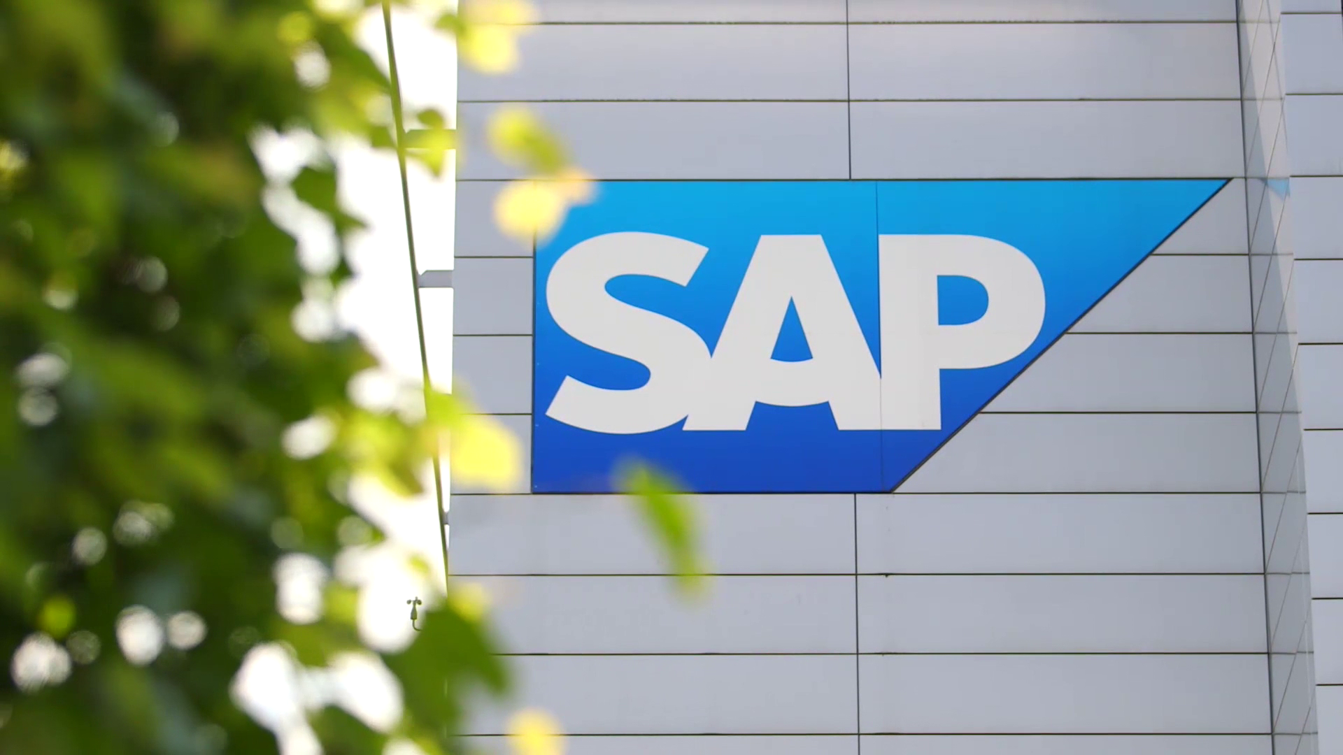Major Security Flaw In SAP NetWeaver Impacts 1200+ Servers – Immediate Action Needed Major Security Flaw In SAP NetWeaver Impacts 1200+ Servers – Immediate Action Needed