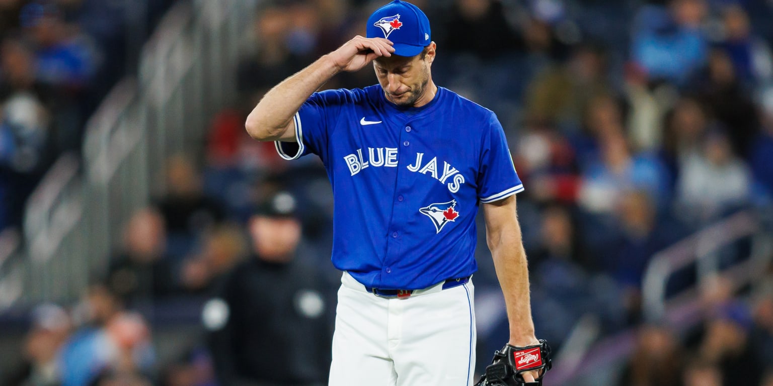 Max Scherzer On IL: Right Thumb Injury Sidelines Mets Ace Max Scherzer On IL: Right Thumb Injury Sidelines Mets Ace