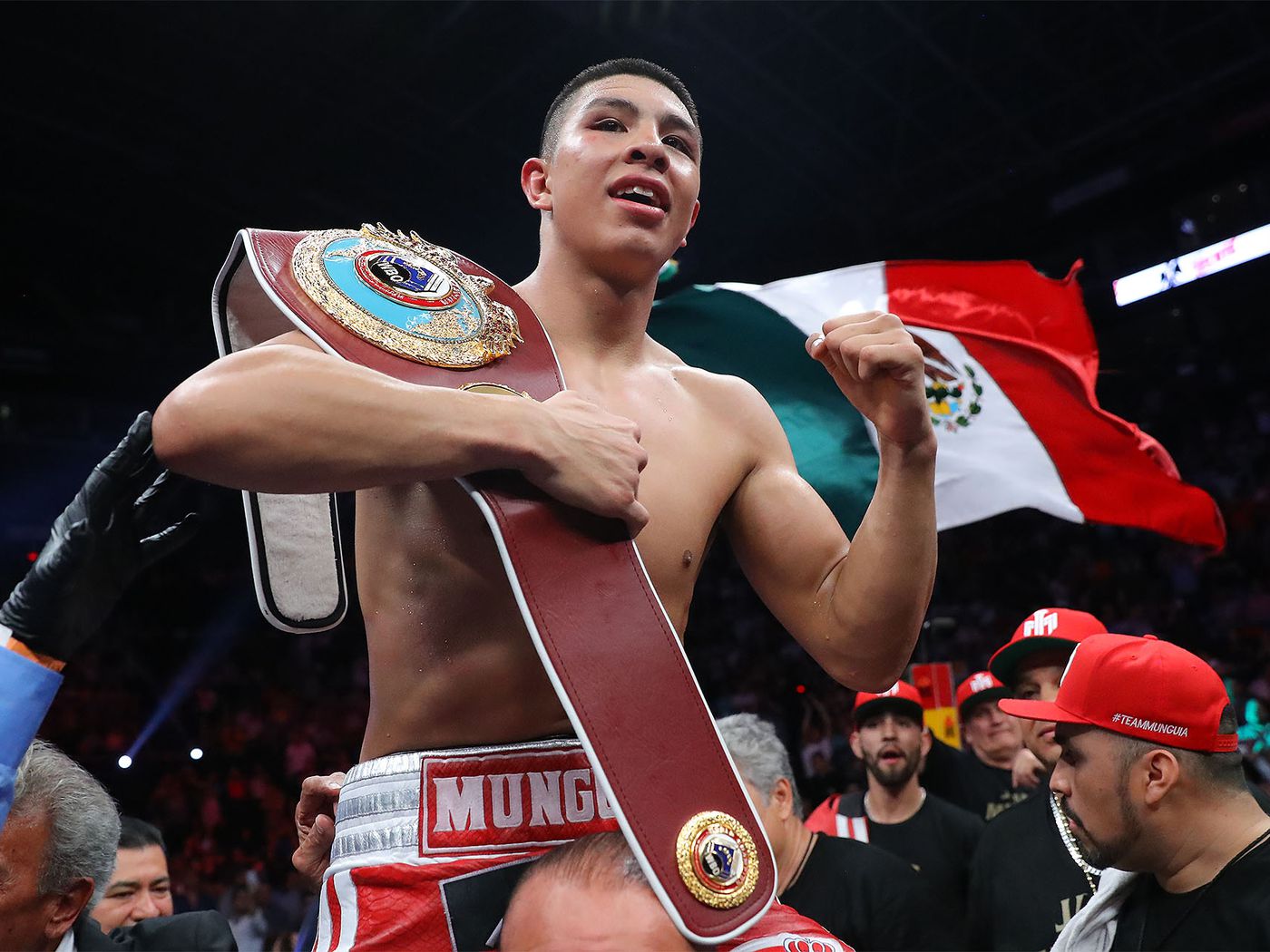 Munguia's Promise: A Knockout For Surace After Admitting Mistakes Munguia's Promise: A Knockout For Surace After Admitting Mistakes