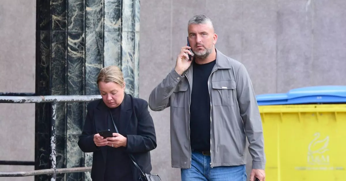 Onboard Assault: Drunk Ryanair Passenger Attacks Crew Member, Boyfriend Tries To Escape Onboard Assault: Drunk Ryanair Passenger Attacks Crew Member, Boyfriend Tries To Escape
