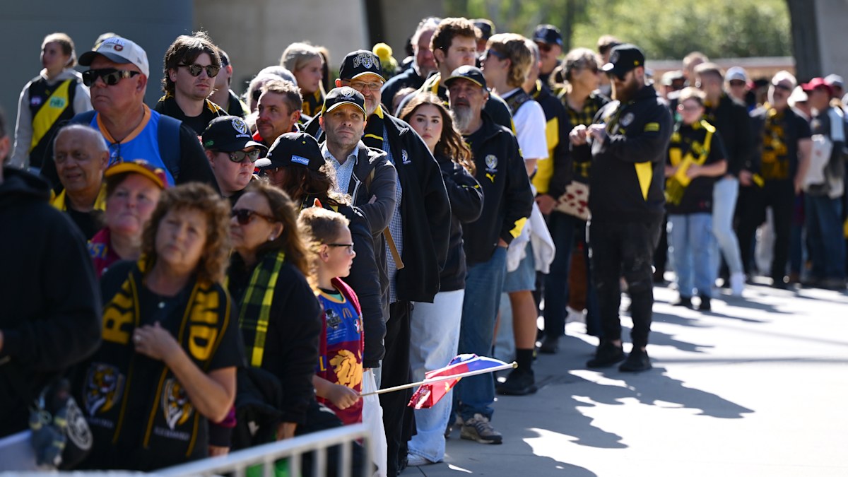 Overreaction Or Necessary Response? McGuire Weighs In On MCG Gunmen Incident Overreaction Or Necessary Response? McGuire Weighs In On MCG Gunmen Incident