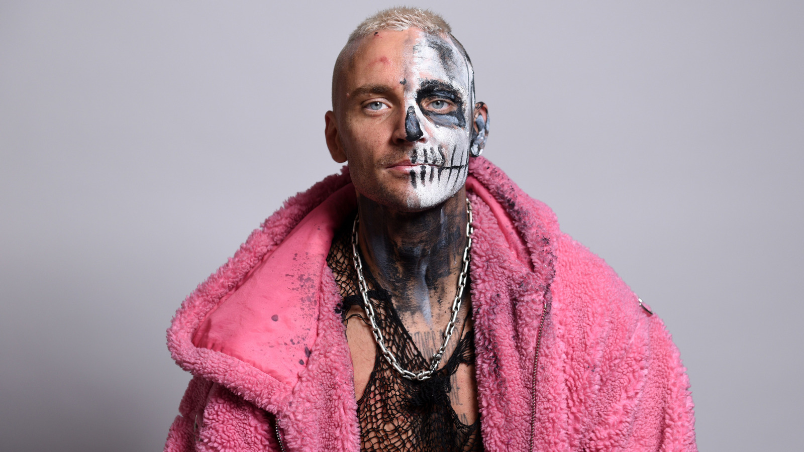 Professional Wrestler Darby Allin Completes Everest Ascent Professional Wrestler Darby Allin Completes Everest Ascent