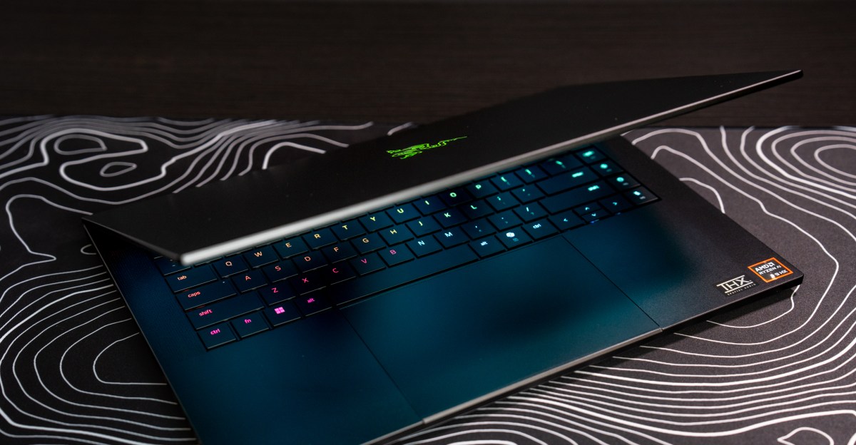 Razer Blade 16 (2025): Can Ultra-Thin Design Deliver Ultra Settings Gaming? Razer Blade 16 (2025): Can Ultra-Thin Design Deliver Ultra Settings Gaming?