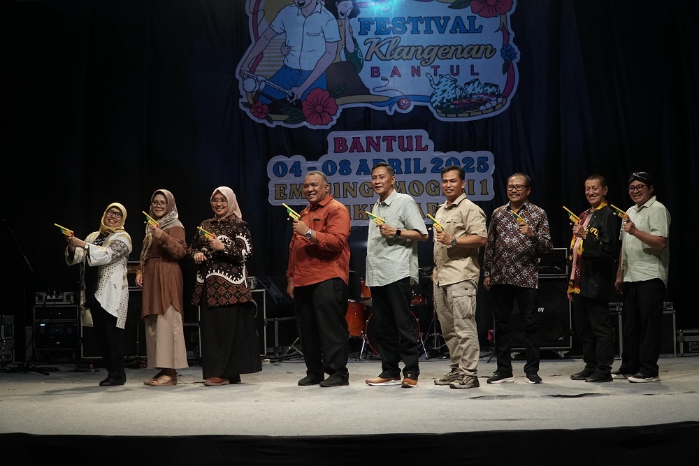 Resmi Ditutup! Festival Klangenan Bantul Raup Pendapatan Rp1,2 Miliar Resmi Ditutup! Festival Klangenan Bantul Raup Pendapatan Rp1,2 Miliar