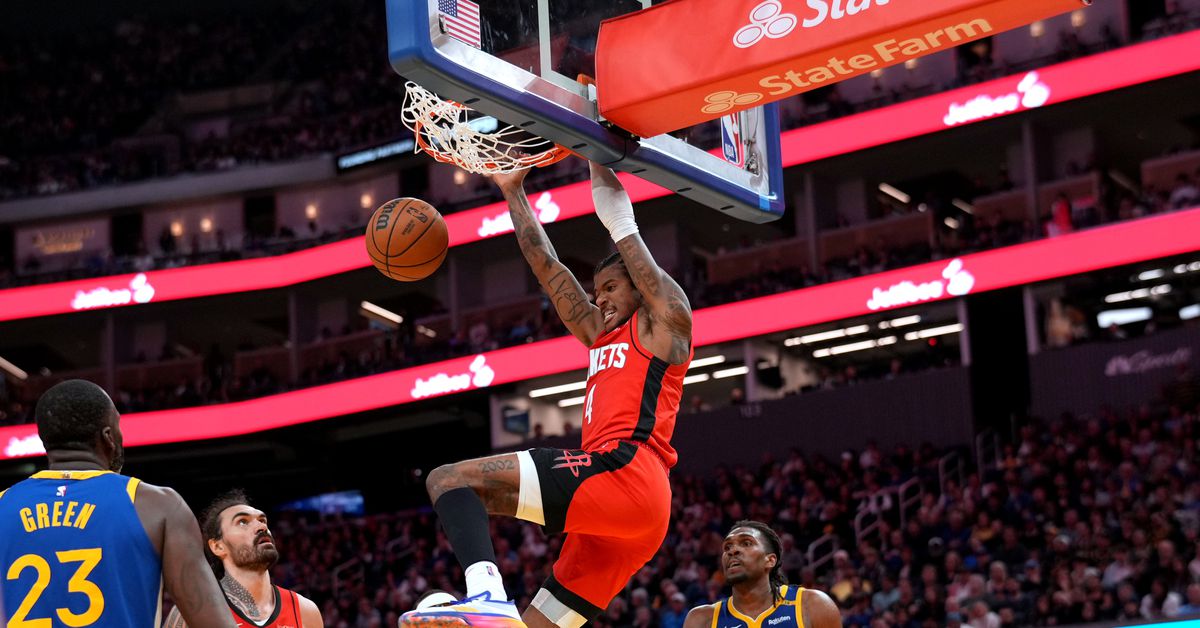 Rockets Dominate Warriors, Secure 106-96 Victory Rockets Dominate Warriors, Secure 106-96 Victory